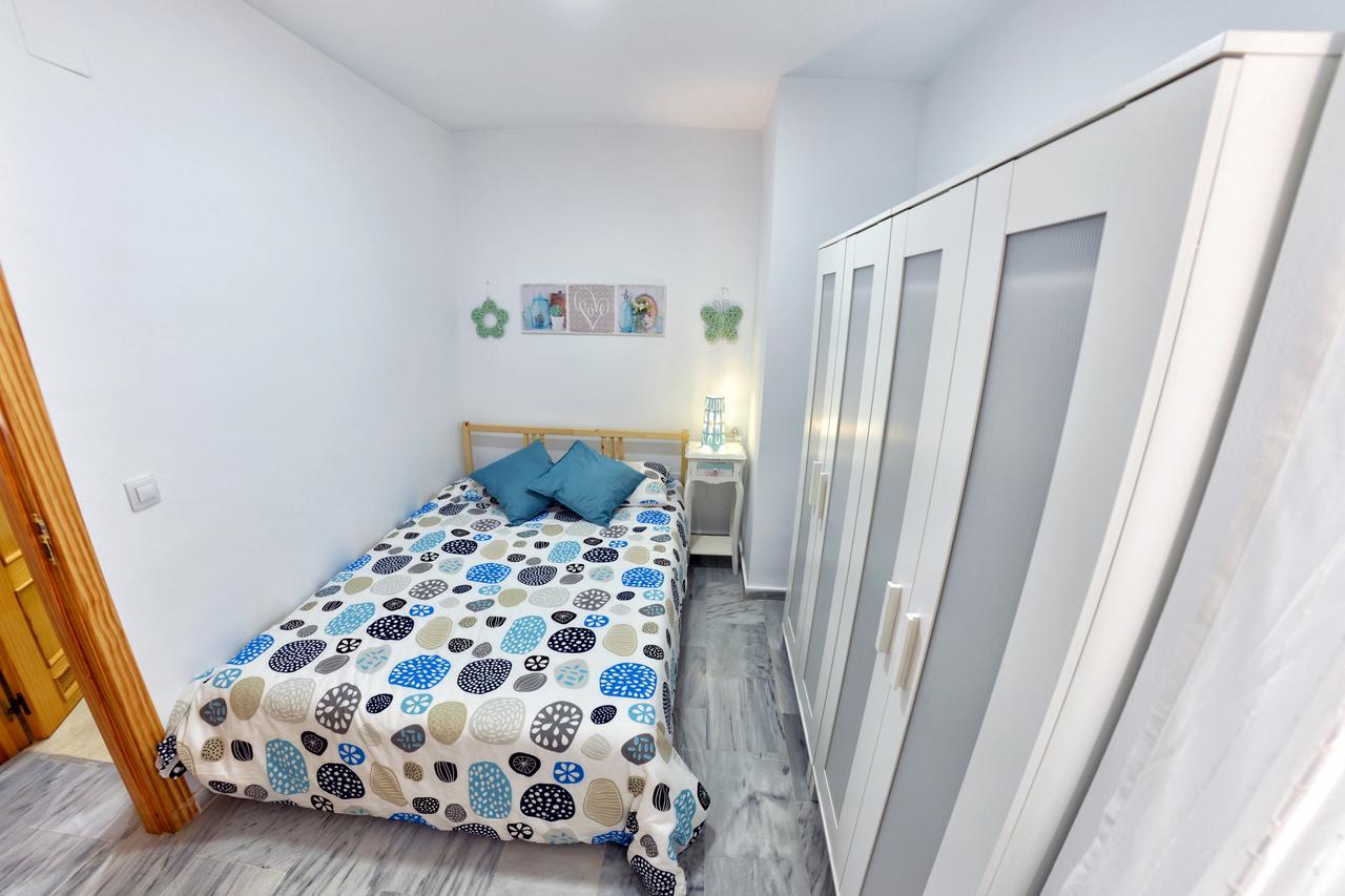 Apartamentos Maribel Málaga Exterior foto