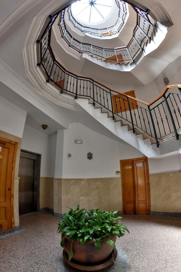 Apartamentos Maribel Málaga Exterior foto