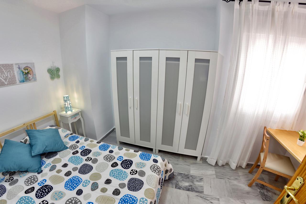 Apartamentos Maribel Málaga Exterior foto
