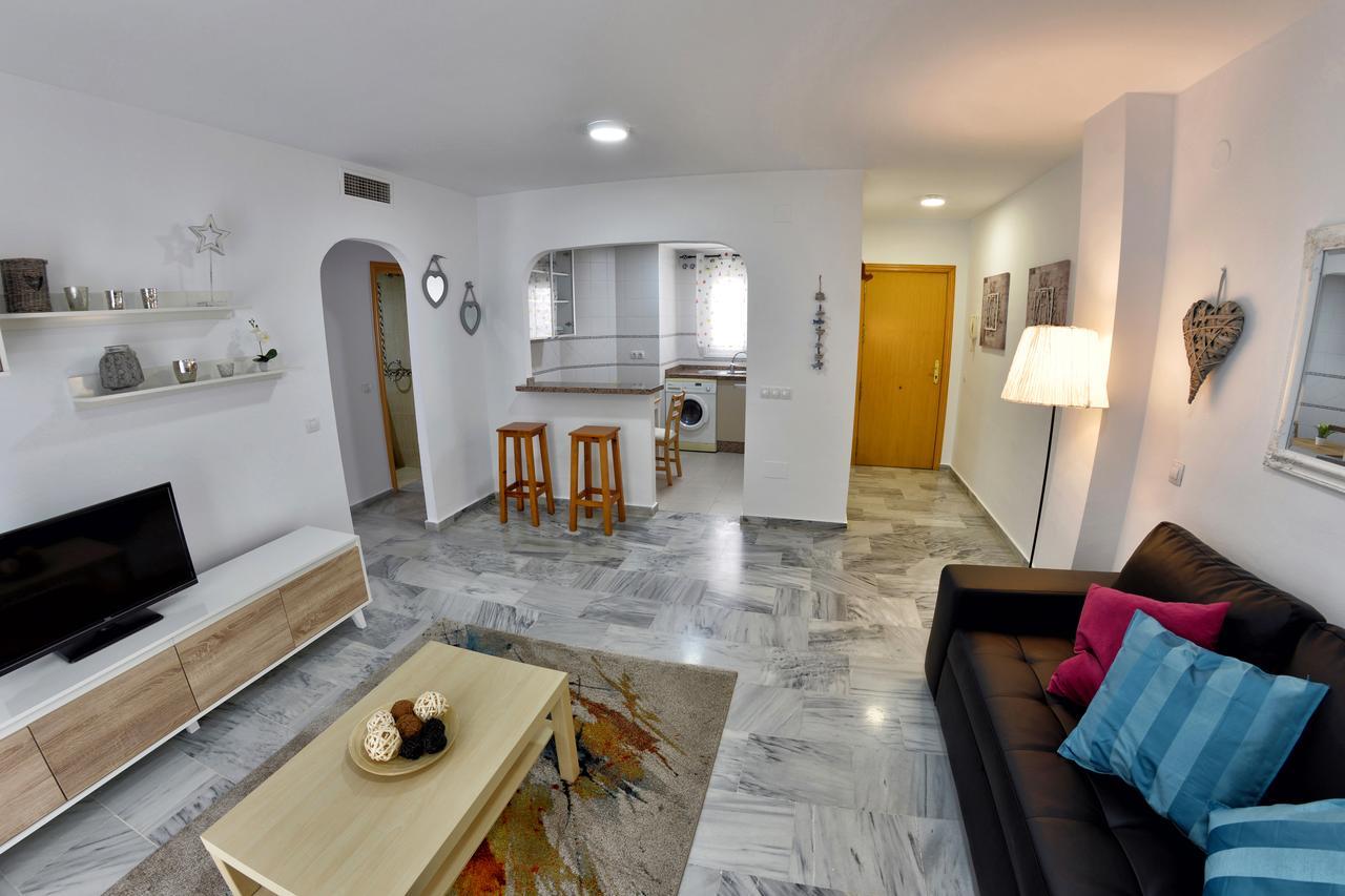 Apartamentos Maribel Málaga Exterior foto