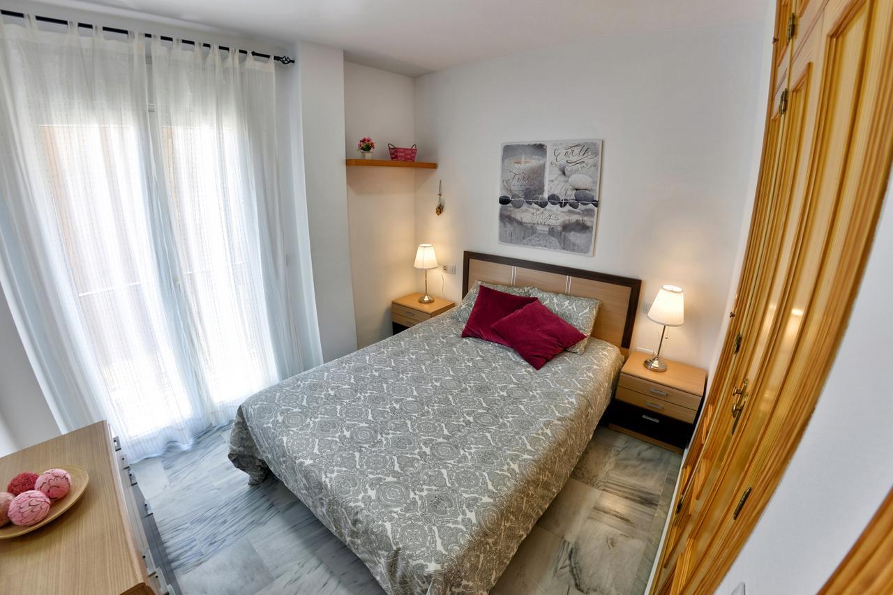 Apartamentos Maribel Málaga Exterior foto