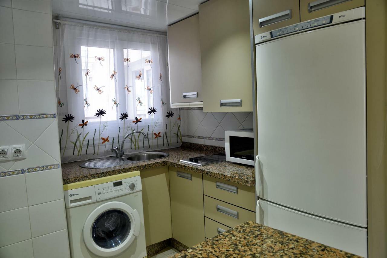 Apartamentos Maribel Málaga Exterior foto