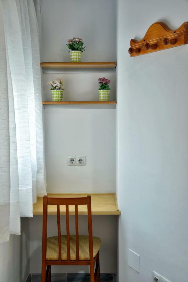 Apartamentos Maribel Málaga Exterior foto